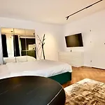 Apart-hotel Arena Park 3*