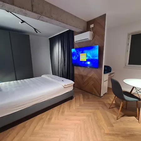 Arena Park 4* Bükreş