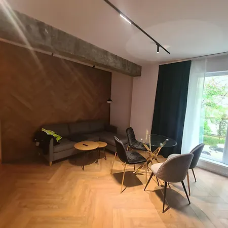 Arena Park Aparthotel