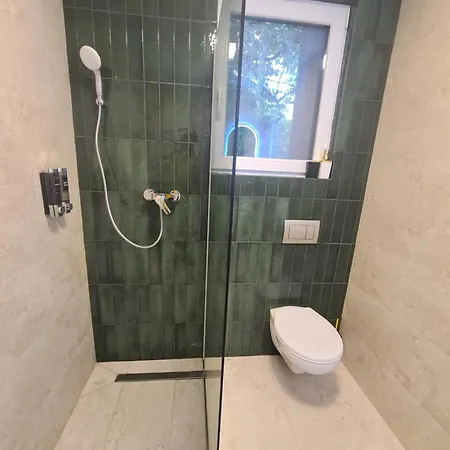 Arena Park 4* בוקרשט