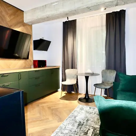 Arena Park Aparthotel